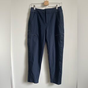Athleta Wander Hybrid Pant NAVY Sz 8 Hiking Travel camping outdoor EUC